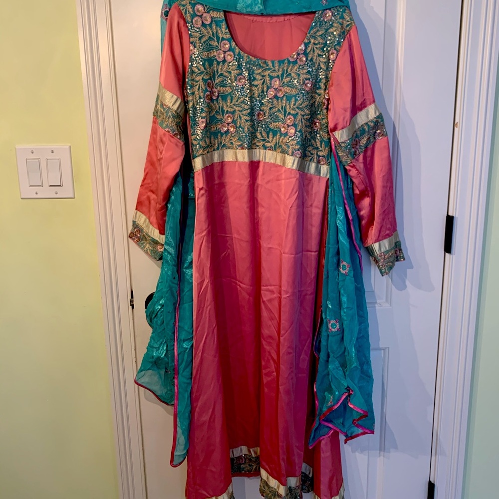 Pink Pakistani Suit